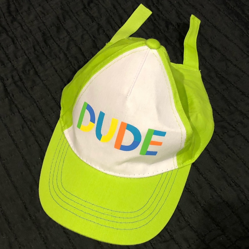 Toddler size 4-6x NWOT adjustable hat